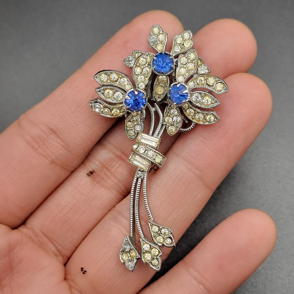 Vintage Blue and Gold Rhinestone Paste Flower Bouquet Brooch - Art Deco Style
